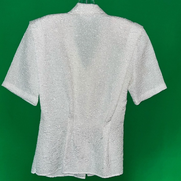 VINTAGE!!! Cinched White and Lace Short Sleeve Blazer Top! ONE OF ONE! - Picture 16 of 16